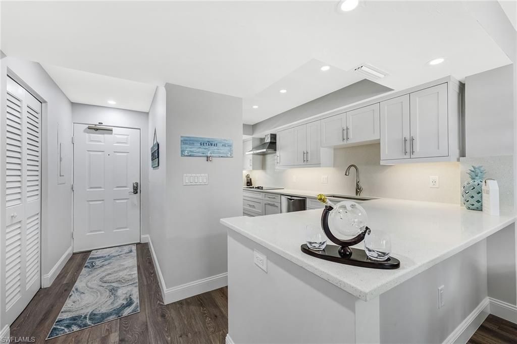 270 N Collier Blvd, Unit 205, Marco Island, FL 34145 Photo