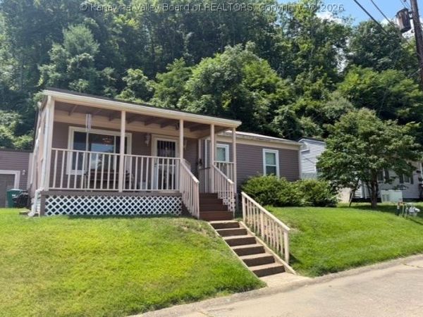 309 Delray Drive, St Albans, WV 25177