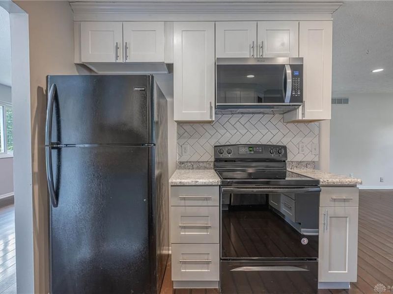 3449 North Drive, Beavercreek, OH 45432 Photo 12