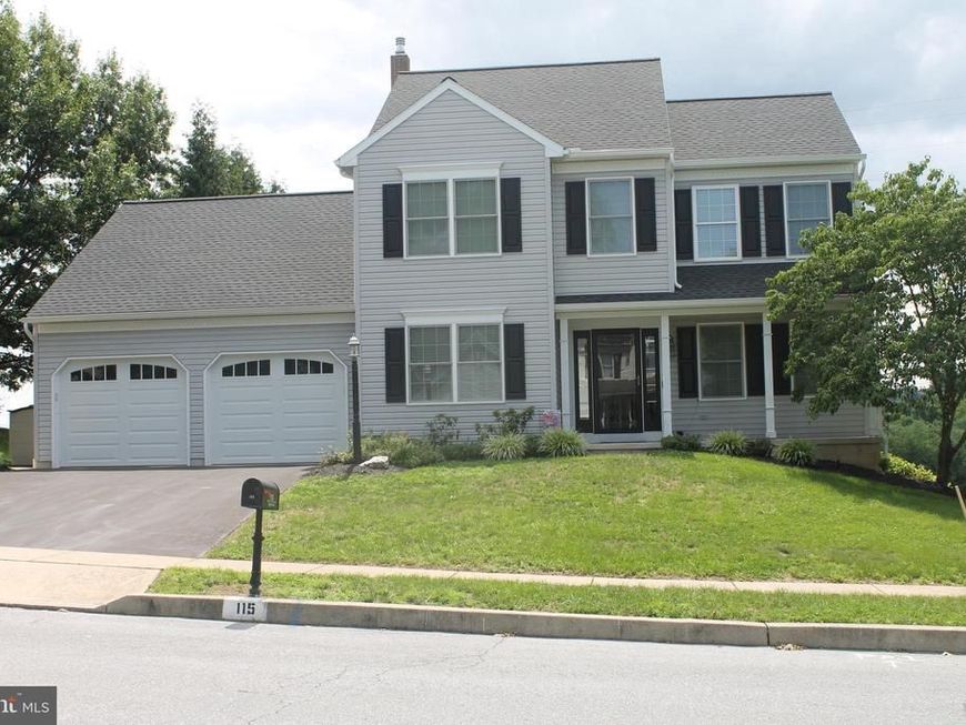 115 Doreen Drive, Hummelstown, PA 17036 Main Photo