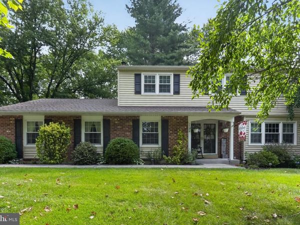 1526 BRIAN DRIVE , WEST CHESTER, PA 19380