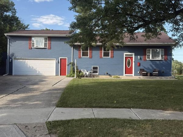 7124 Oleander Court, Fort Wayne, IN 46825