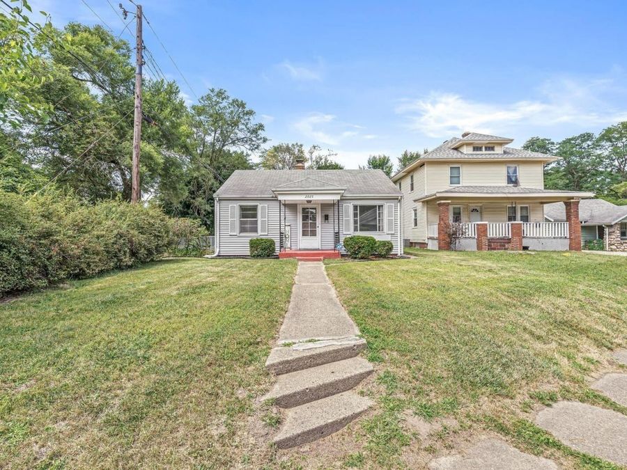 Property Image 36