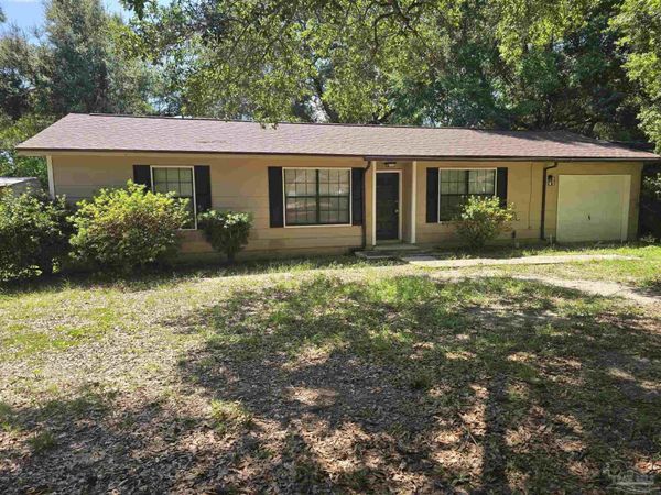3005 Lenora Cir, Pensacola, FL 32526