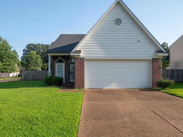10241 COTTAGE OAKS CV, Memphis, TN 38016