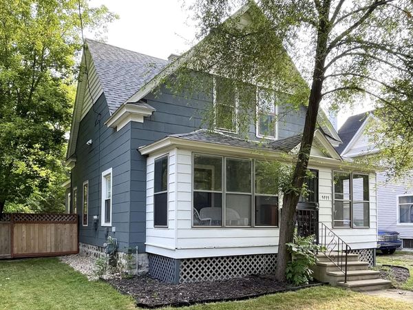 1411 E Stockbridge, Kalamazoo, MI 49001
