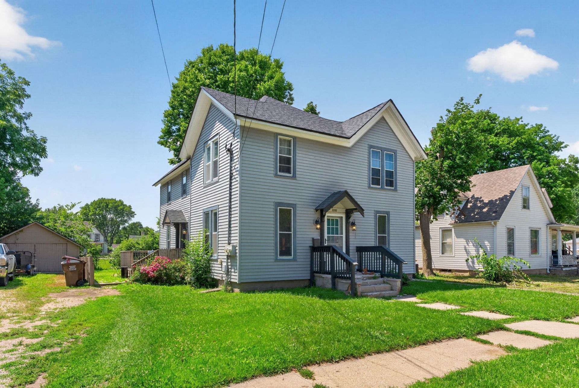 807 Garfield Avenue, Belvidere, IL 61008 Main Photo