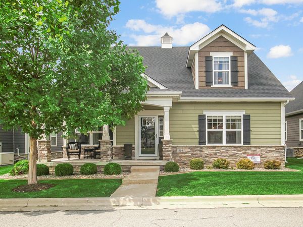 814 Haymarket Circle , Crown Point, IN 46307