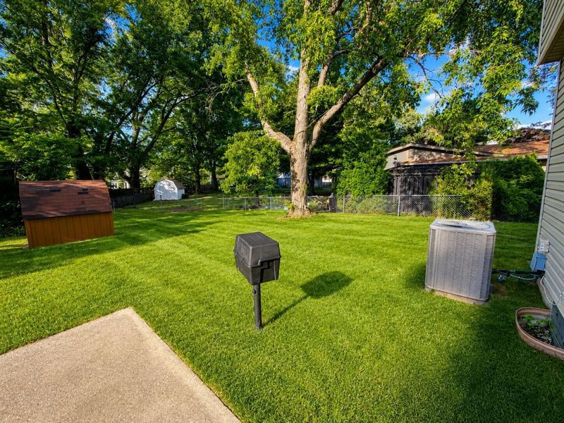 1656 Staffordshire Road , Columbus, OH 43229 Photo 25
