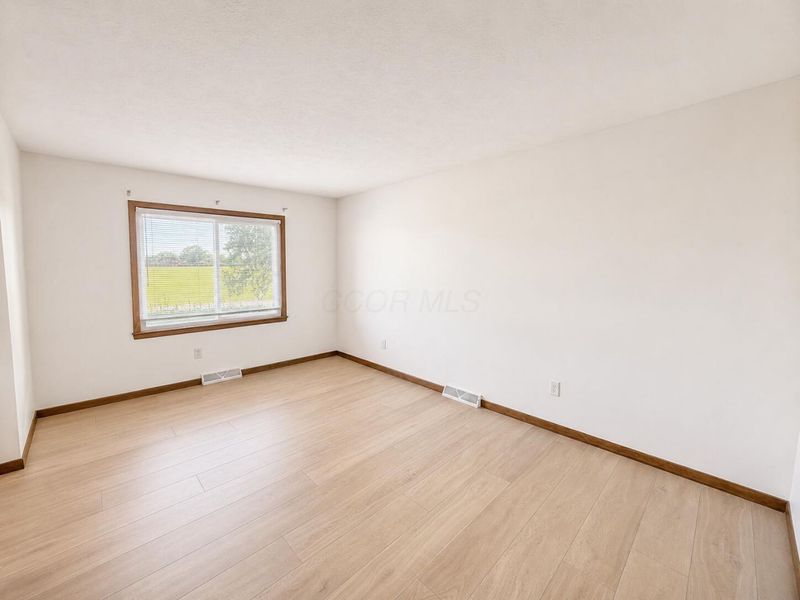 1656 Staffordshire Road , Columbus, OH 43229 Photo 4