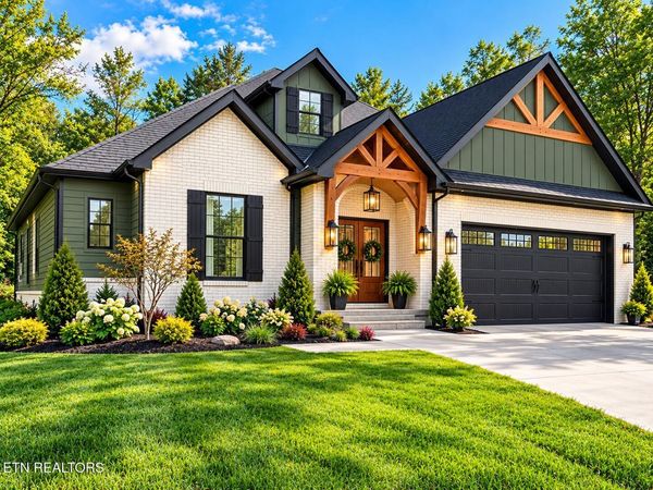 323 Shadows Lawn Drive, Athens, TN 37303