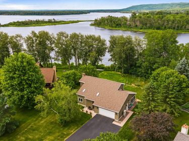 719 S 64th Avenue W, Duluth, MN 55807