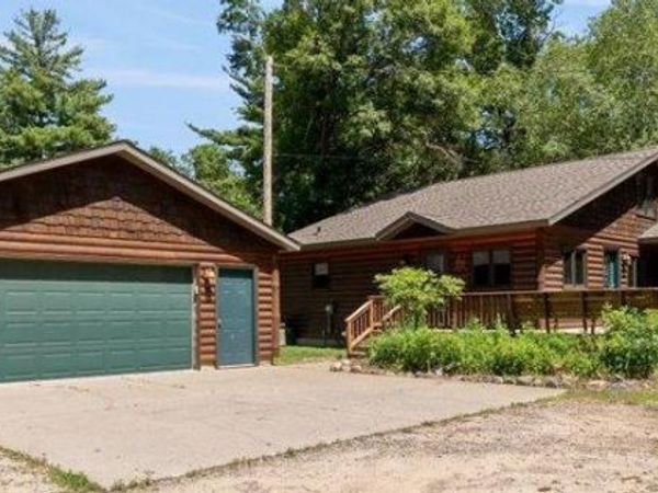 9364 Ossawinnamakee Road , Pequot Lakes, MN 56472