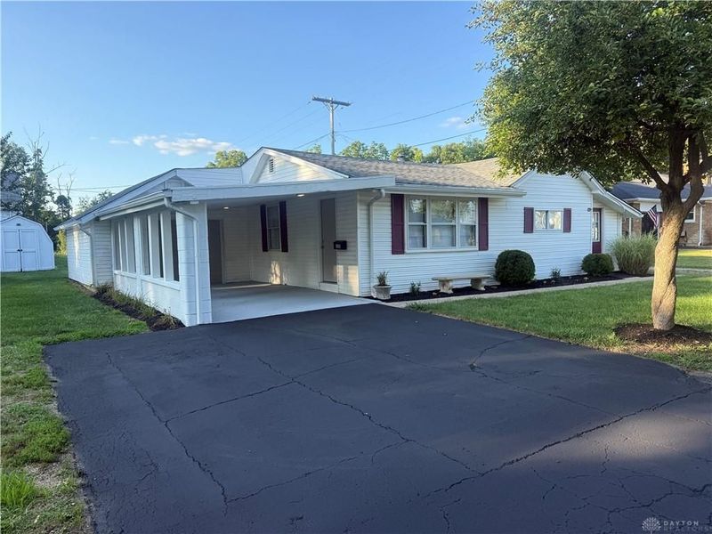 125 E Weaver Street, New Lebanon, OH 45345 Photo 3