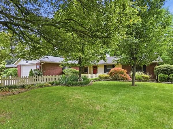 2236 Berrycreek Drive, Kettering, OH 45440