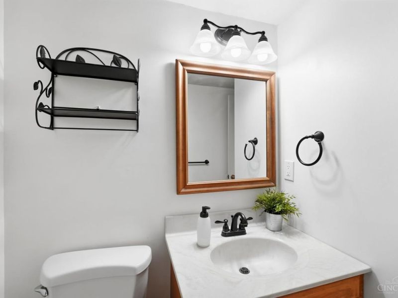 9062 Fontainebleau Terrace, Springfield Twp., OH 45231 Photo 20