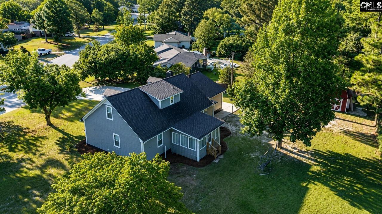 300 Calcutta Drive  Photo 24