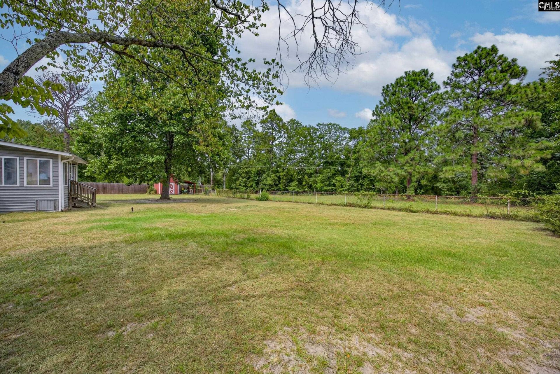 300 Calcutta Drive  Photo 26