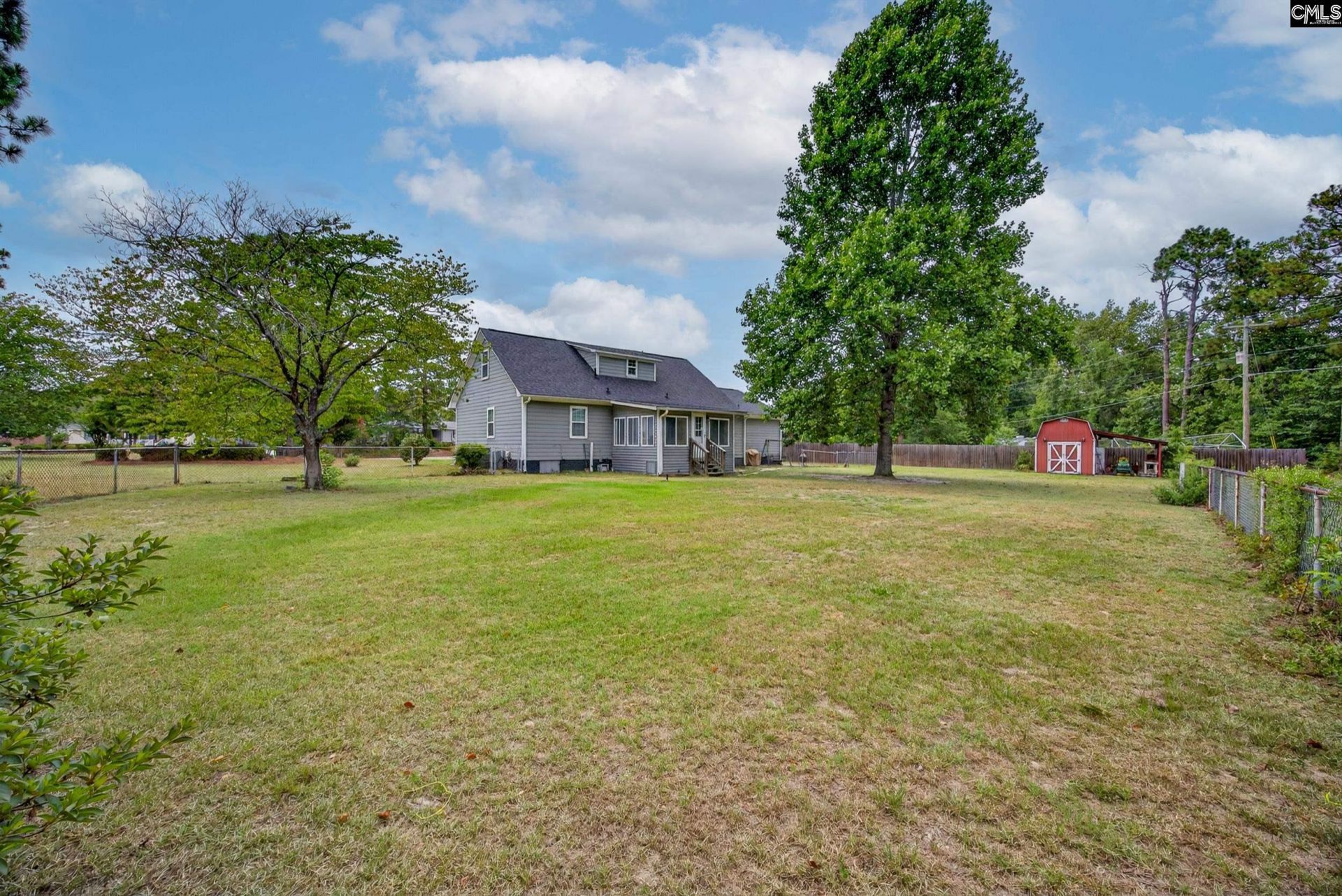 300 Calcutta Drive  Photo 27