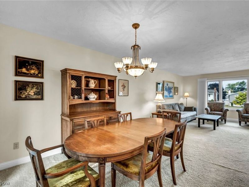 5669 Marble Lane, Willoughby, OH 44094 Photo 10