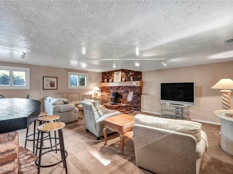 5669 Marble Lane, Willoughby, OH 44094 Photo 17