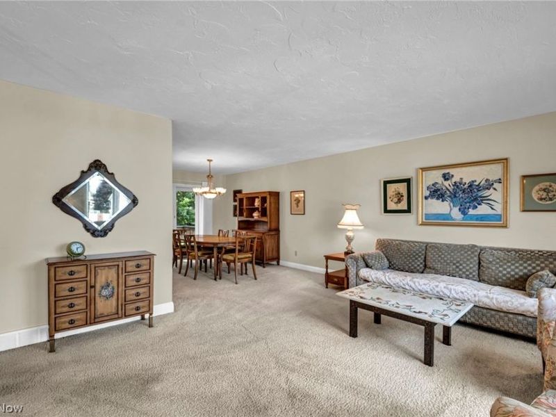 5669 Marble Lane, Willoughby, OH 44094 Photo 5