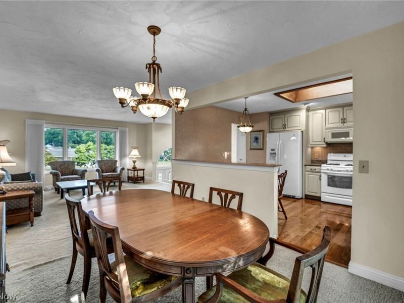 5669 Marble Lane, Willoughby, OH 44094 Photo 6