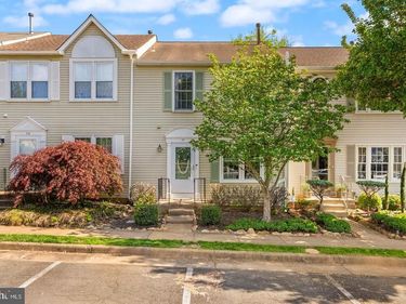 711 ACORN COURT, WARRENTON, VA 20186