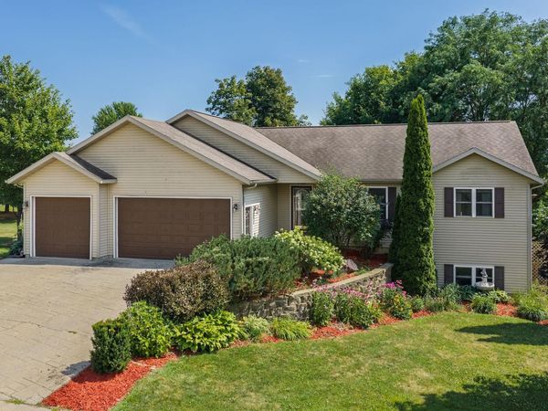 1106 20th Street, Baraboo, WI 53913
