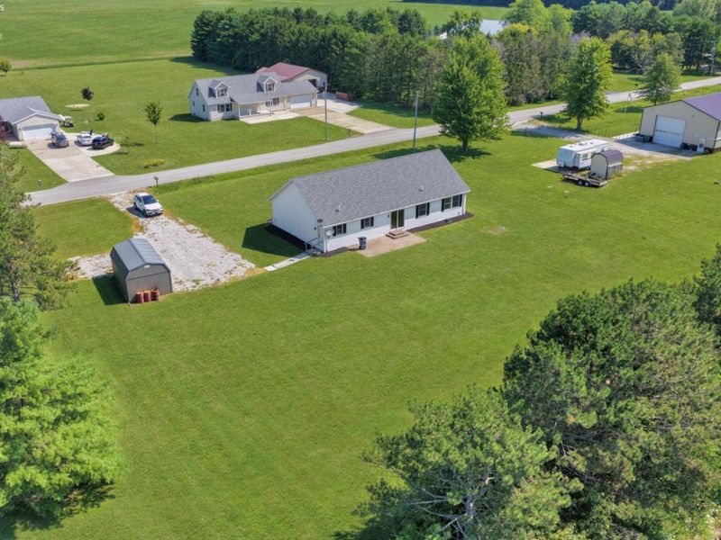 10422 W Bier Road, Oak Harbor, OH 43449 Photo 2