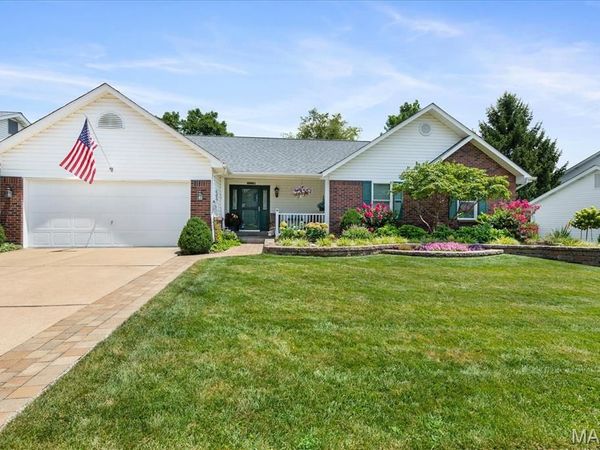 2110 Autumn Wood Drive , St Charles, MO 63303
