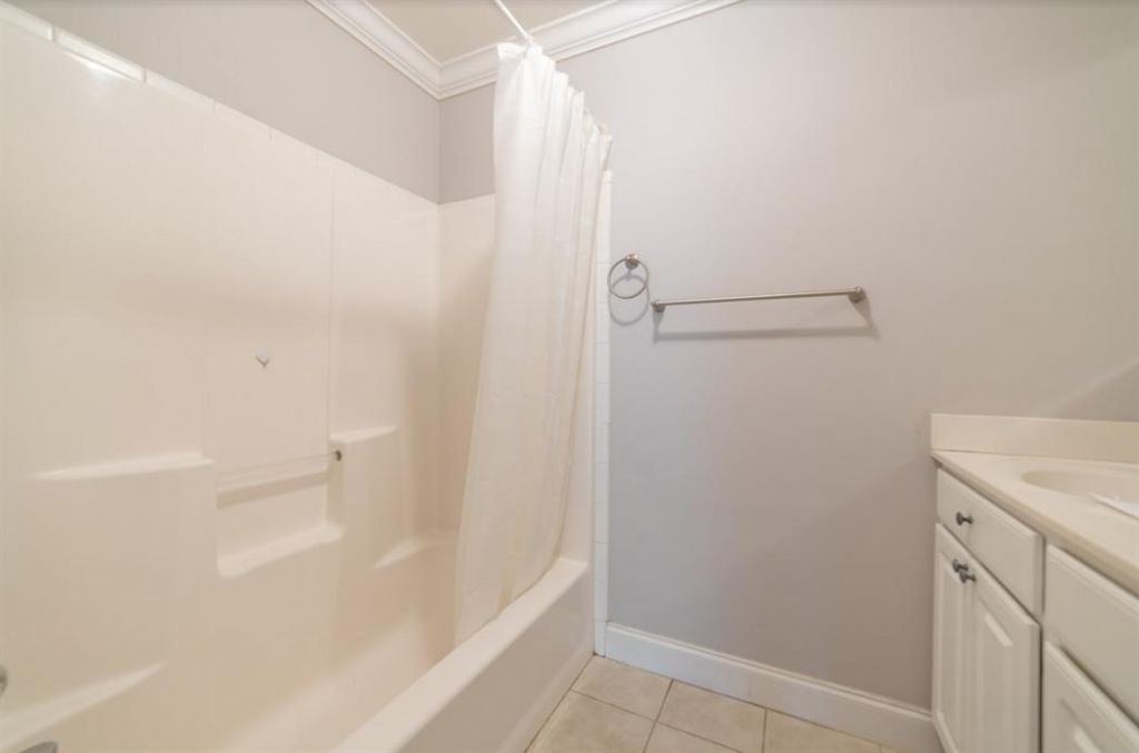 1829 Dogwood Road Photo 6