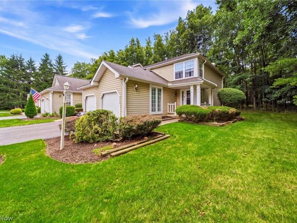 2920 Heatherwood Court , Stow, OH 44224
