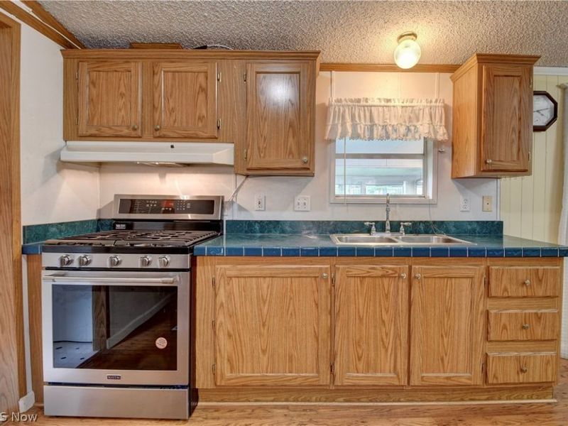 5338 Angela Drive NW, Unit 25, Beach City, OH 44608 Photo 11