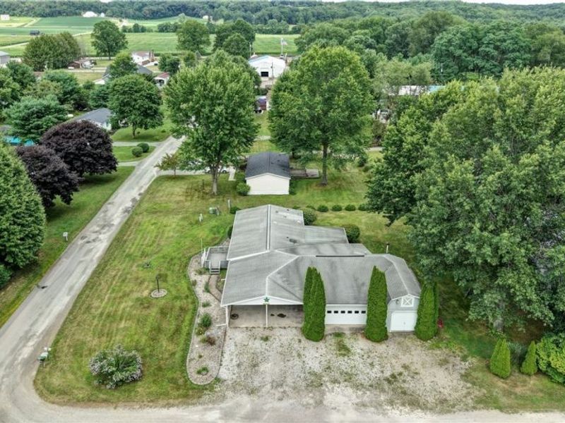 5338 Angela Drive NW, Unit 25, Beach City, OH 44608 Photo 27