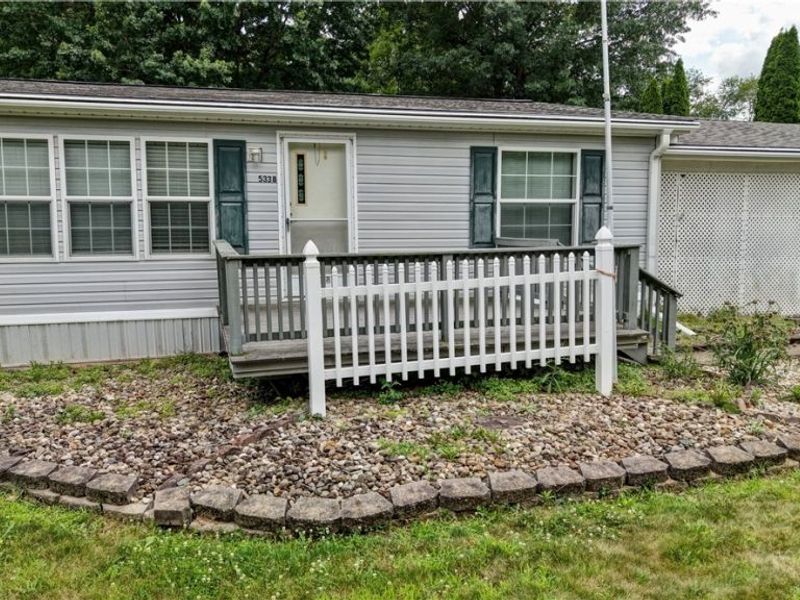 5338 Angela Drive NW, Unit 25, Beach City, OH 44608 Photo 3