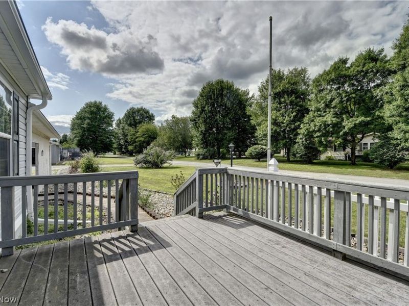 5338 Angela Drive NW, Unit 25, Beach City, OH 44608 Photo 4