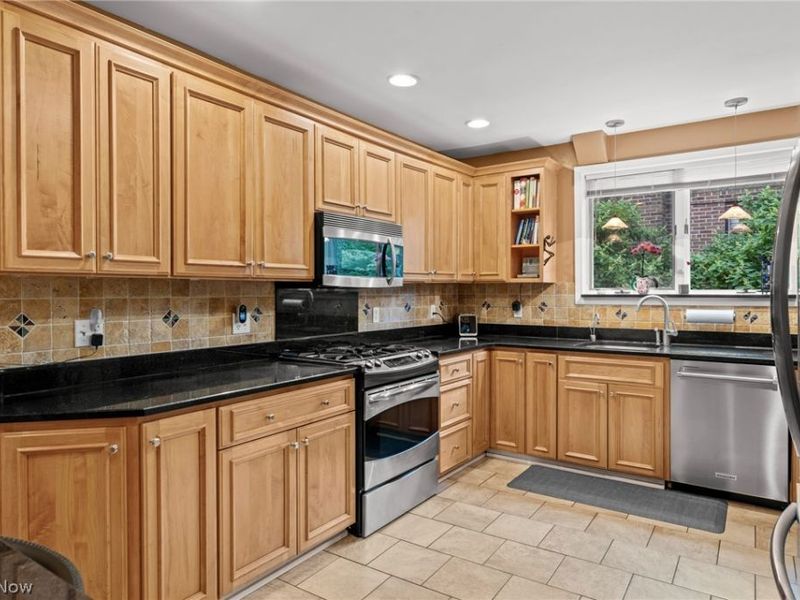 2686 Cranlyn Road, Shaker Heights, OH 44122 Photo 14