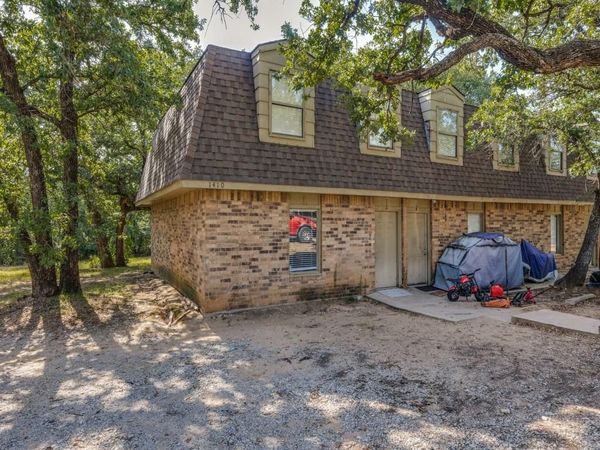 1408 Arvel Circle, Unit C, Reno, TX 76020