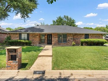 4600 Applewood Road, Fort Worth, TX 76133