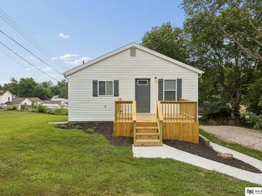445 S 4th Street, Plattsmouth, NE 68048