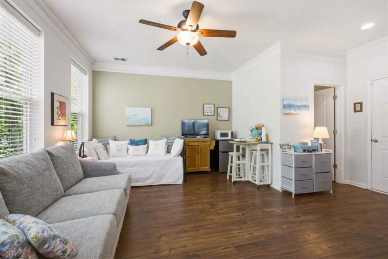 1581 Bluewater Way Photo 4