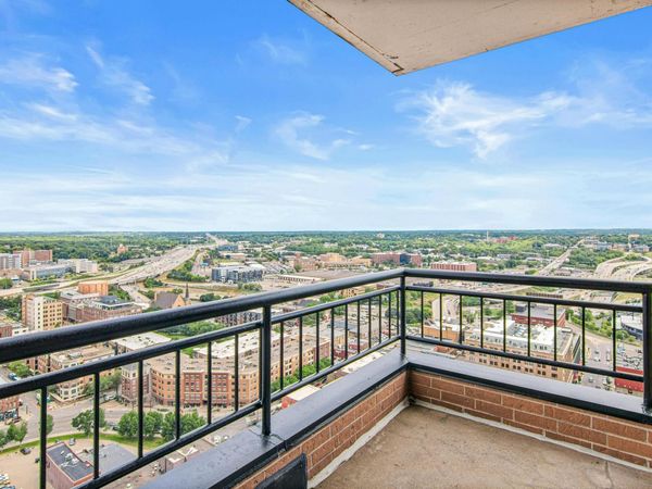 168 6th Street E, Unit 3205, Saint Paul, MN 55101