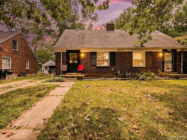 17156 Ontario Street , Detroit, MI 48224
