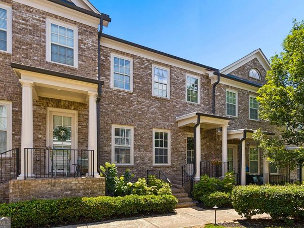 7012 Seneca Court, Roswell, GA 30076