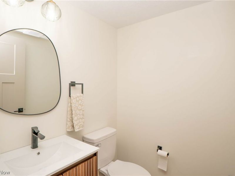 4567 Rex Lake Drive, New Franklin, OH 44319 Photo 14