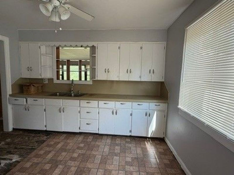 820 Woodlawn Avenue NW, Canton, OH 44708 Photo 8