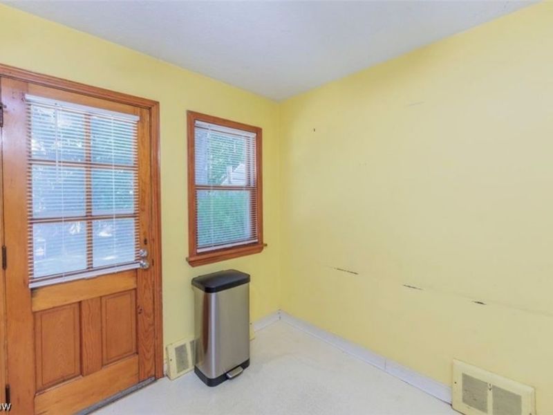 4521 Emerson Road, South Euclid, OH 44121 Photo 18