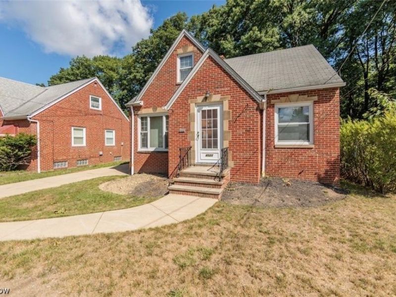 4521 Emerson Road, South Euclid, OH 44121 Photo 3
