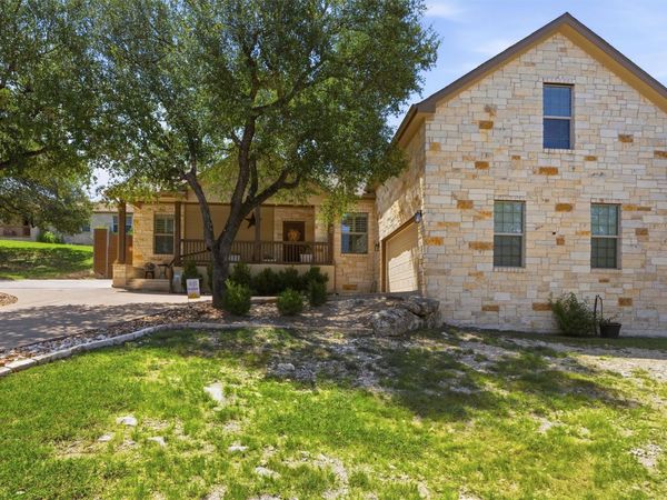 21911 Moffat DR, Briarcliff, TX 78669